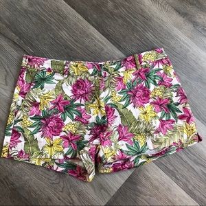 HM Floral shorts with pockets